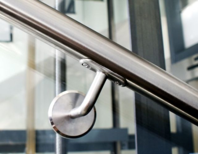 CDA-standartiniai-turėklai